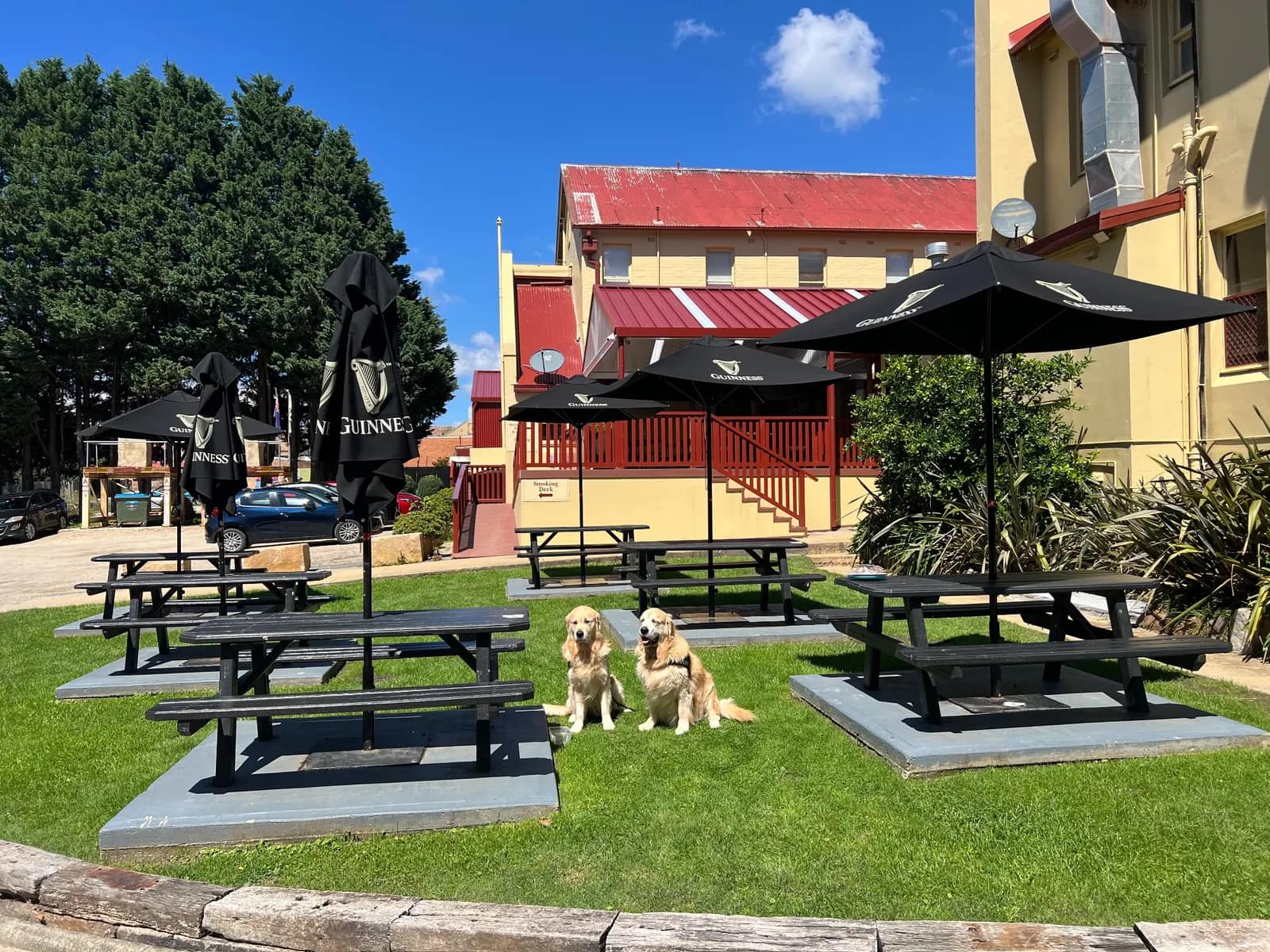 Gardners Inn Hotel pub in Blackheath